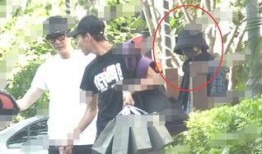 日本资深记者爆料视频播放,视频内容大曝光！