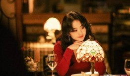 娱乐大爆料吃瓜少女是谁,她是如何成为网络红人的？