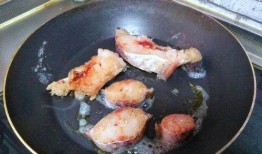 海鱼蚝油爆料方法视频,视频教你轻松掌握烹饪技巧